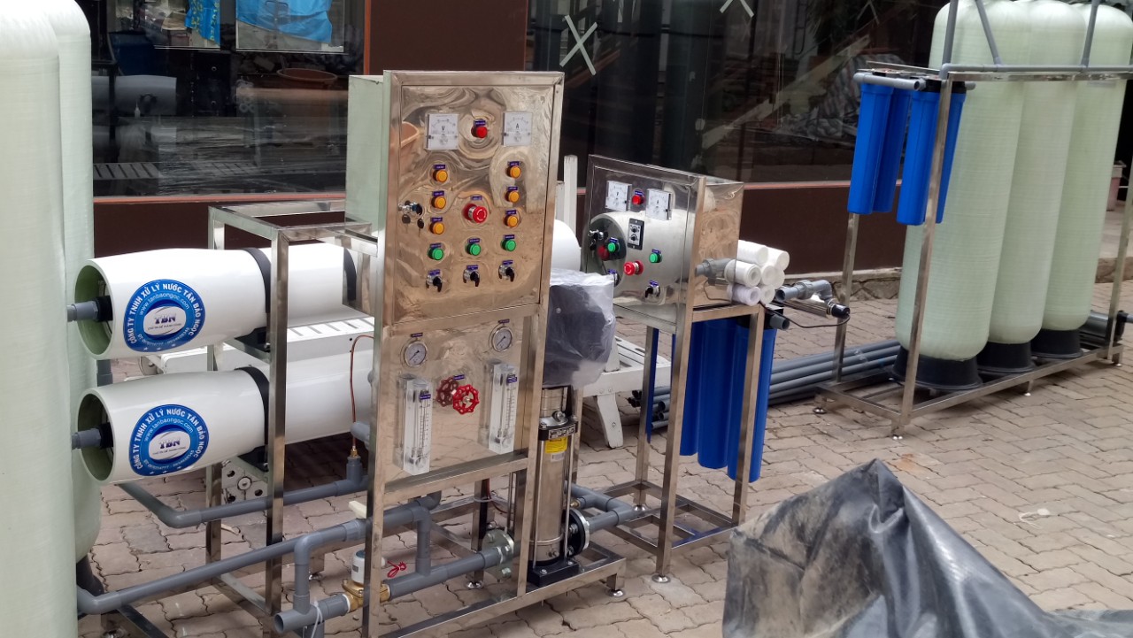 Hệ thống lọc nước tinh khiết 700 lít/h